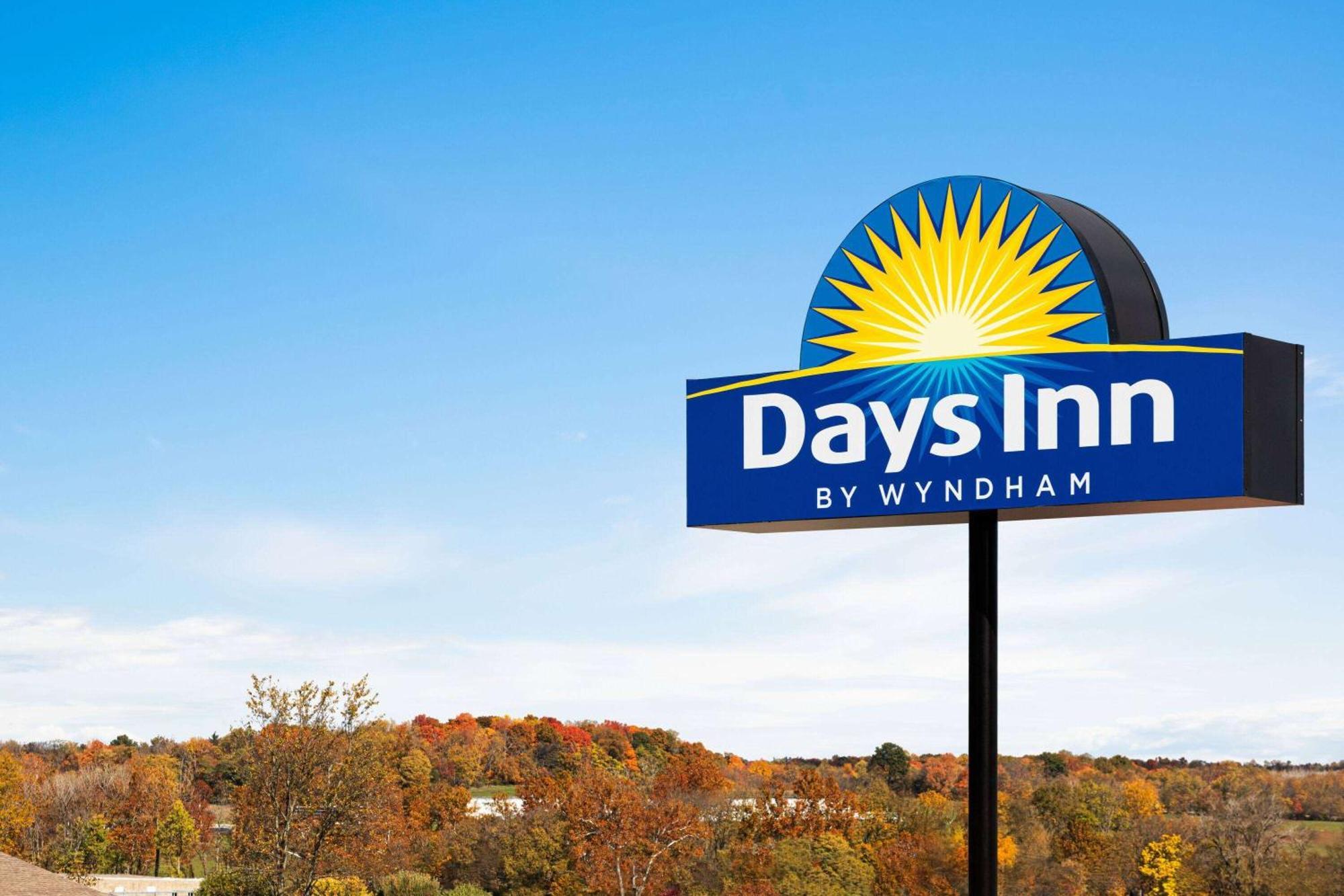 Days Inn By Wyndham Hillsboro Zewnętrze zdjęcie